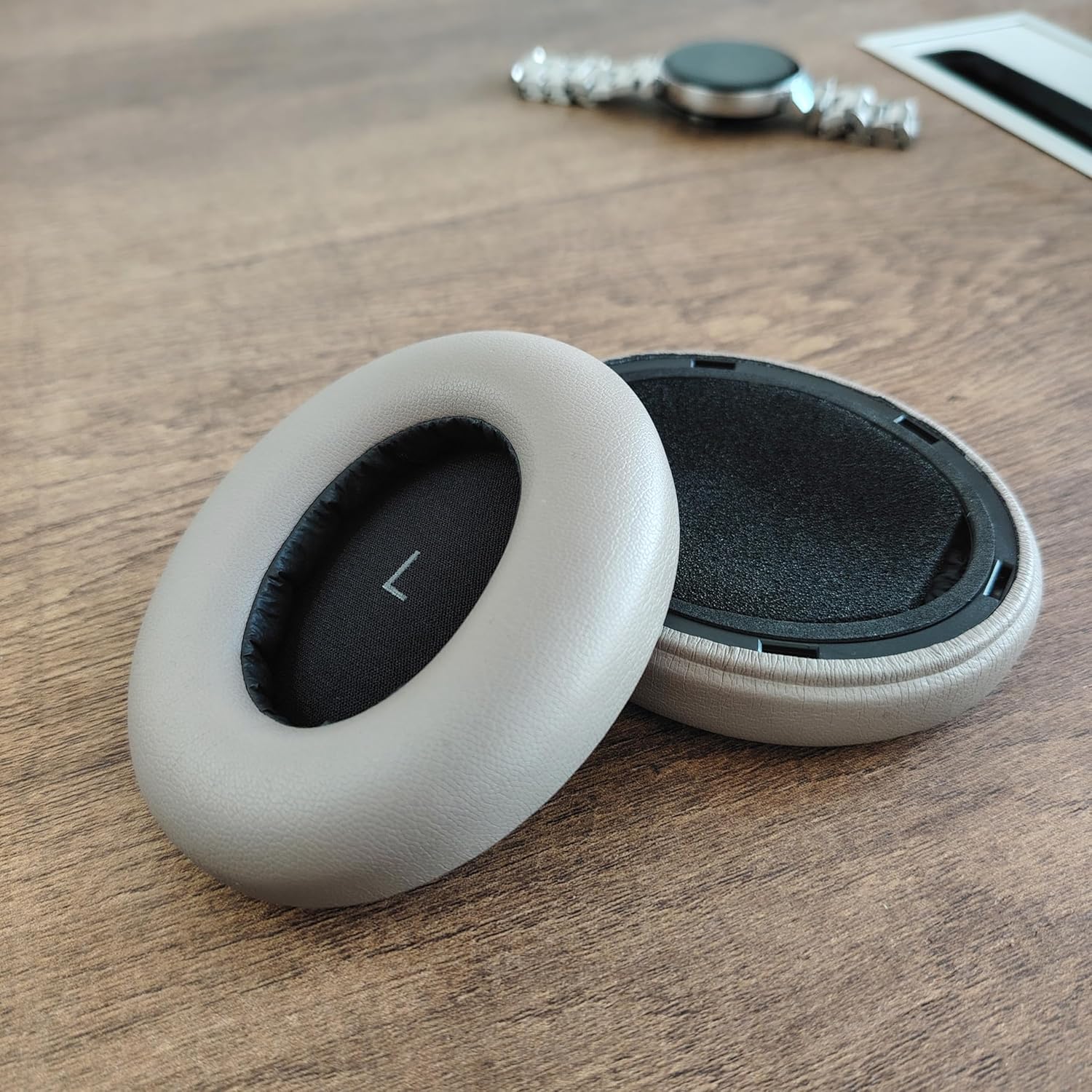 Soft pro Earpads Cushion Handb - đánh giá và giá Sennheiser Headphone Momentum 4